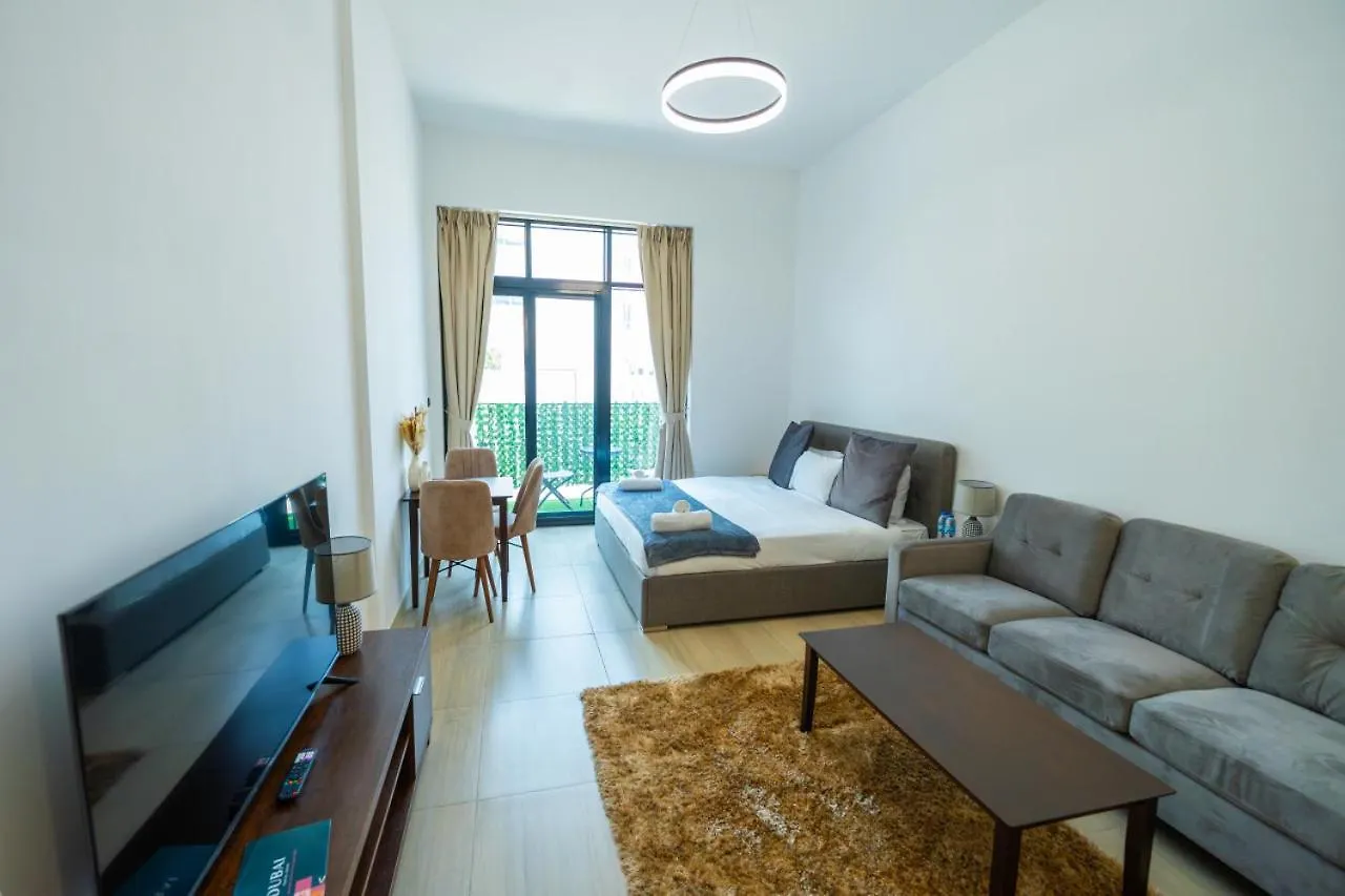 Le Petit Village !Cozy Yet Spacious Studio Apartment! Dubai