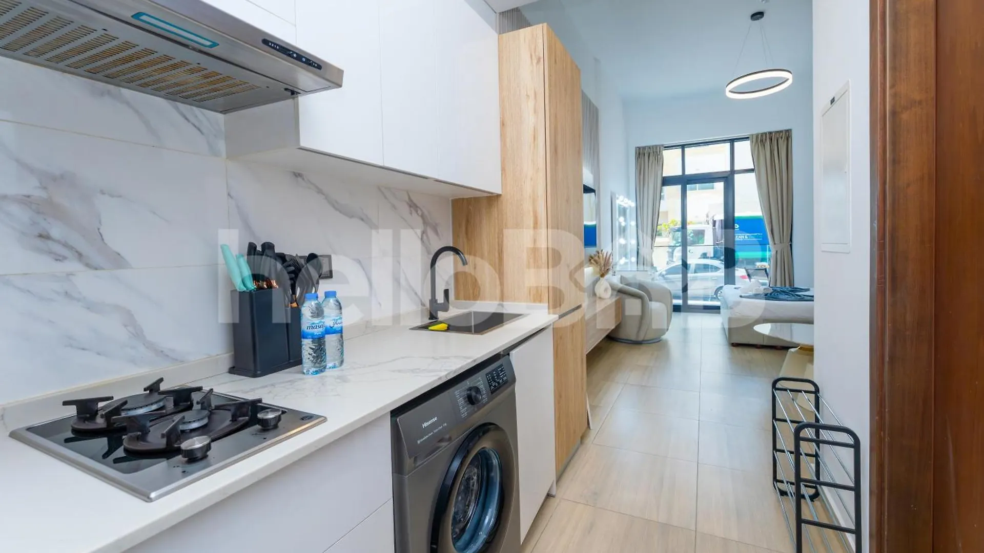Le Petit Village !Cozy Yet Spacious Studio Apartment! Dubai