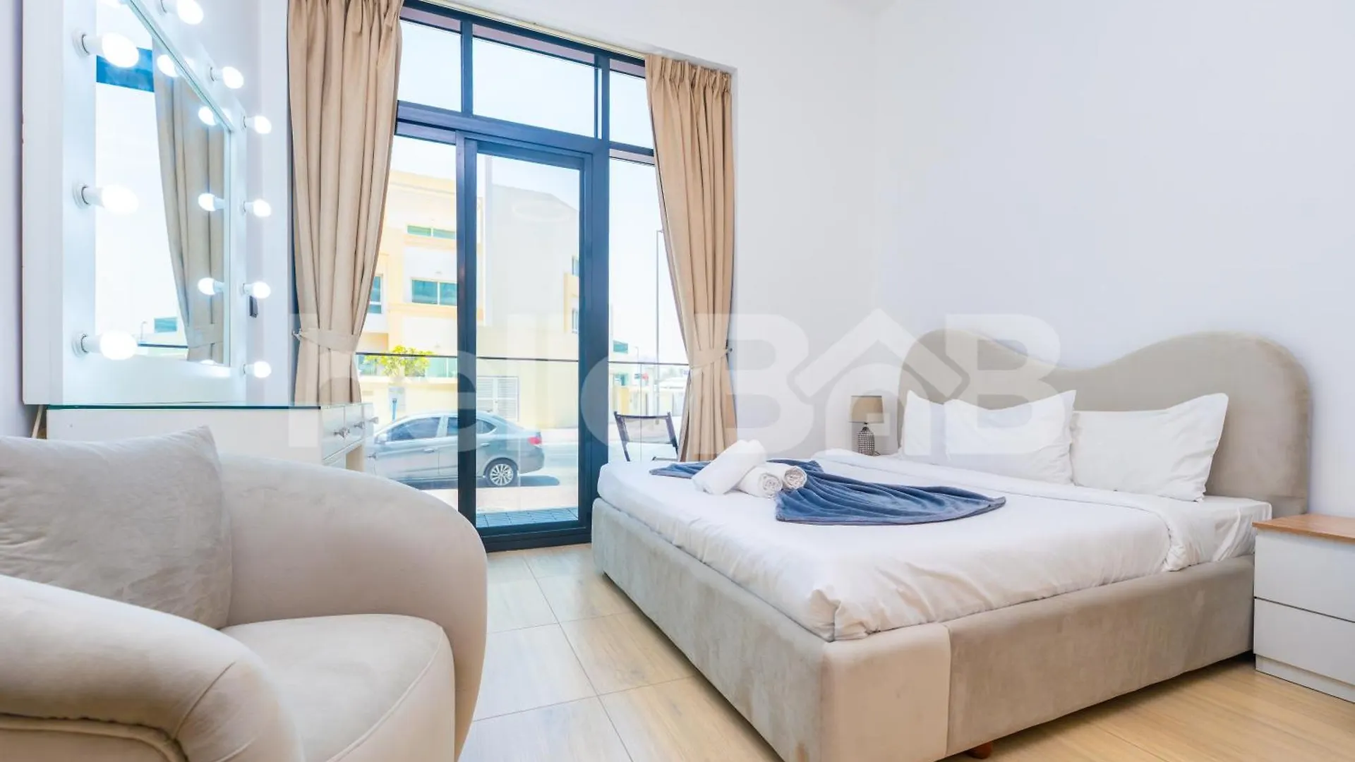 Le Petit Village !Cozy Yet Spacious Studio Apartment! Dubai